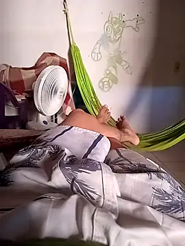 JOHN GOSTOSO online show from November 18, 6:01 pm