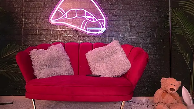 ScarlettQuate online show from December 23, 5:54 pm