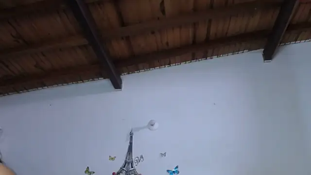 Nicolle Milf online show from November 29, 6:22 pm