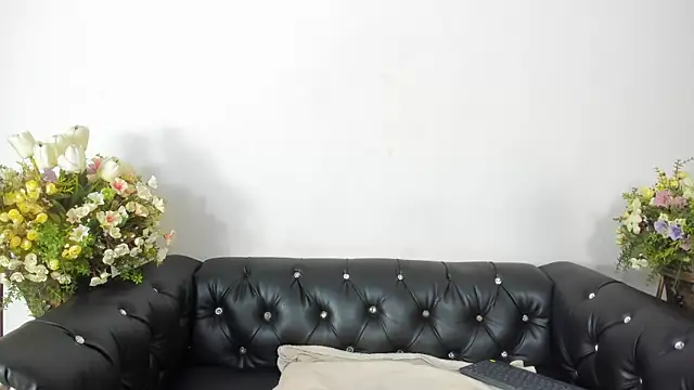 Snapshot of SSCARLETH_ chatting on February 20, 11:54 am SSCARLETH online show from February 20, 11:54 am