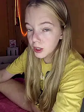 Snapshot of -veranito- chatting on February 17, 3:15 am -veranito- online show from February 17, 3:15 am