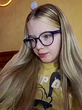 Snapshot of -veranito- chatting on March 20, 3:02 am -veranito- online show from March 20, 3:02 am