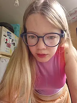 Snapshot of -veranito- chatting on September 9, 5:12 pm -veranito- online show from September 9, 5:12 pm