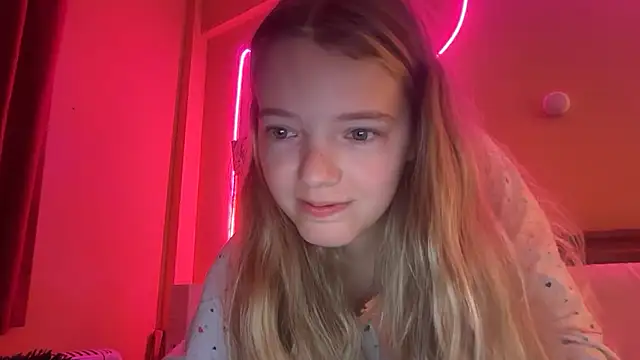 Snapshot of -veranito- chatting on September 17, 3:08 am -veranito- online show from September 17, 3:08 am