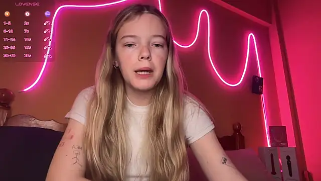 Snapshot of -veranito- chatting on September 19, 3:08 am -veranito- online show from September 19, 3:08 am