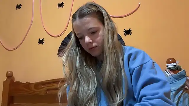 Snapshot of -veranito- chatting on October 31, 1:50 am -veranito- online show from October 31, 1:50 am