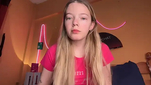 Snapshot of -veranito- chatting on November 17, 3:01 am -veranito- online show from November 17, 3:01 am