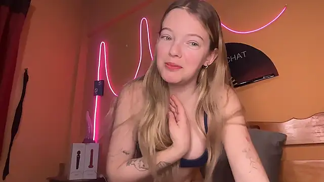 Snapshot of -veranito- chatting on December 15, 3:11 am -veranito- online show from December 15, 3:11 am