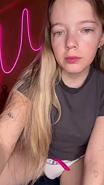 -veranito- online show from March 5, 9:00 pm