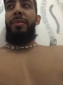 Snapshot of Alessandro__Rossi chatting on February 21, 4:59 pm Alessandro Rossi online show from February 21, 4:59 pm