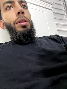 Alessandro  Rossi online show from December 18, 3:51 pm