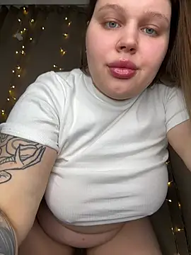 perfect sweety girl online show from February 5, 9:52 pm