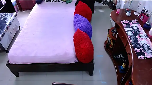 lufek23 online show from January 31, 4:59 pm