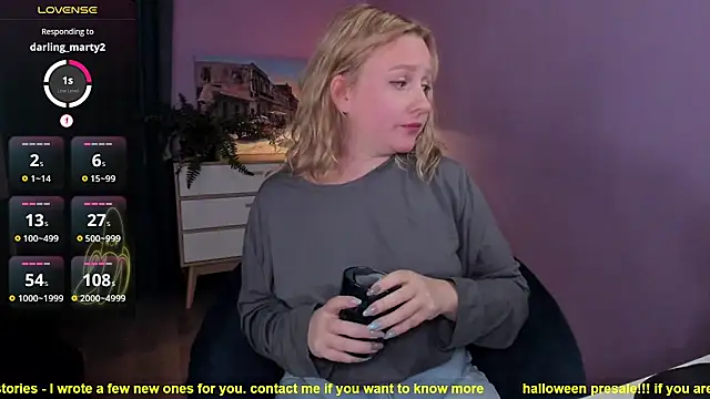 Snapshot of Lazy_Lady chatting on September 23, 3:04 pm Lazy Lady online show from September 23, 3:04 pm
