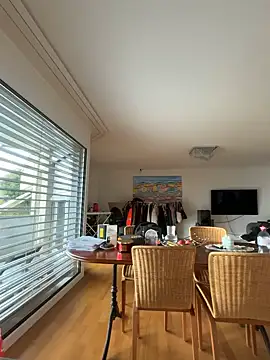 Snapshot of TheCinderella chatting on October 9, 3:10 pm TheCinderella online show from October 9, 3:10 pm