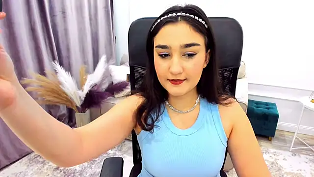 GoldenHeart 1 online show from February 9, 3:22 am