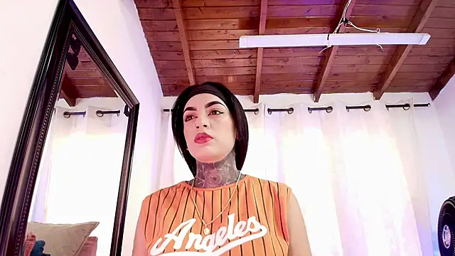 danna berlin  online show from March 3, 7:17 pm