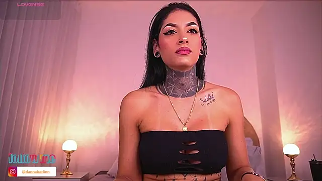 danna berlin  online show from November 15, 7:21 pm