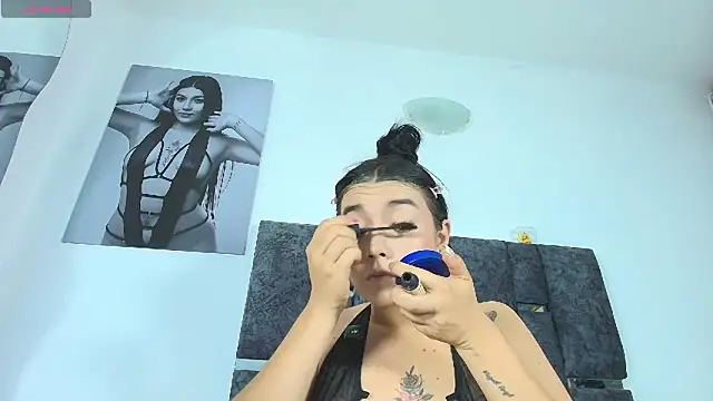 Natasharuso online show from May 22, 7:37 am