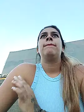 Latina sexy1 online show from February 26, 10:31 pm