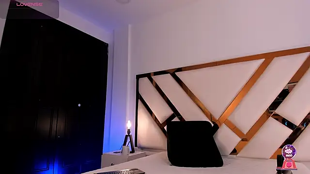 Aron cruz online show from March 5, 1:18 pm