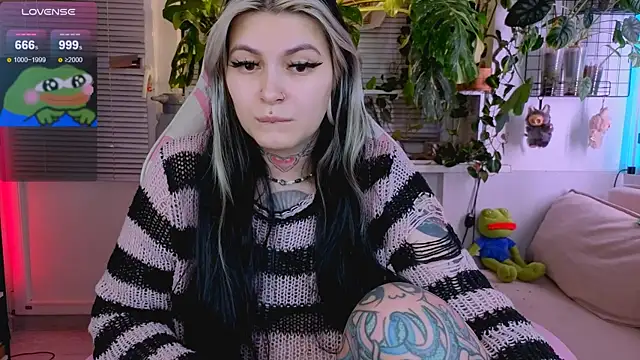 jelya sg online show from December 14, 2:55 pm