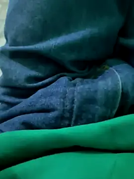 N-lS online show from February 6, 2:09 pm