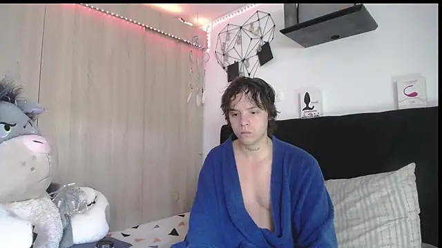 Santiago kiler online show from April 14, 2:34 pm