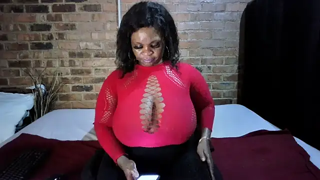 DIRTIENASTY online show from February 25, 6:45 am