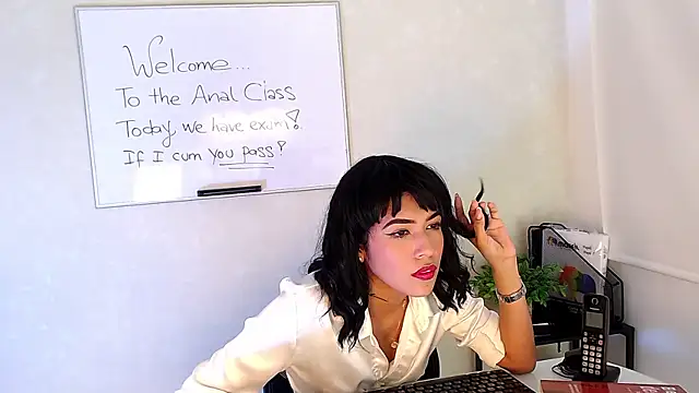 Snapshot of Sassy--Girl chatting on January 17, 7:49 pm Sassy--Girl online show from January 17, 7:49 pm