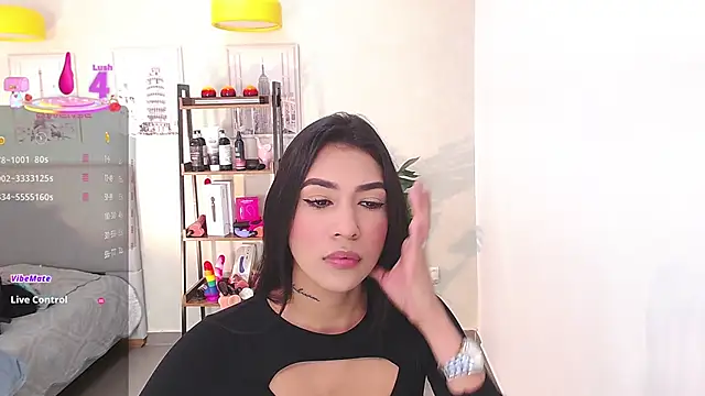 Snapshot of Sassy--Girl chatting on March 19, 6:12 pm Sassy--Girl online show from March 19, 6:12 pm