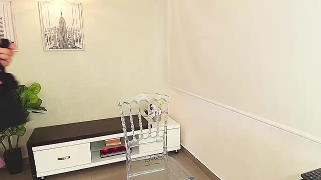 Snapshot of Sassy--Girl chatting on September 19, 6:30 pm Sassy--Girl online show from September 19, 6:30 pm