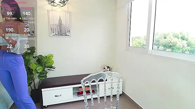 Snapshot of Sassy--Girl chatting on September 24, 6:11 pm Sassy--Girl online show from September 24, 6:11 pm