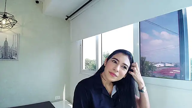 Snapshot of Sassy--Girl chatting on November 11, 6:08 pm Sassy--Girl online show from November 11, 6:08 pm