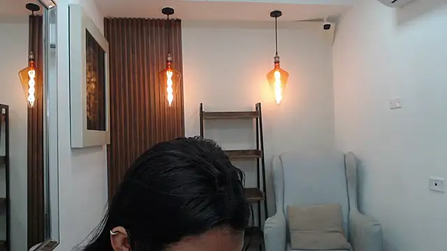 Snapshot of Sassy--Girl chatting on November 14, 11:09 am Sassy--Girl online show from November 14, 11:09 am