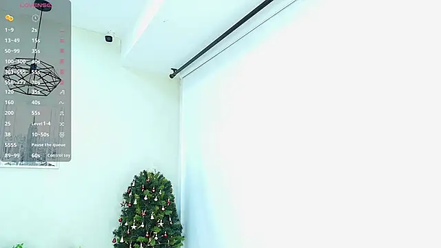 Snapshot of Sassy--Girl chatting on November 24, 9:58 pm Sassy--Girl online show from November 24, 9:58 pm