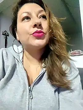 Snapshot of sakotodika chatting on February 24, 10:41 pm sakotodika online show from February 24, 10:41 pm