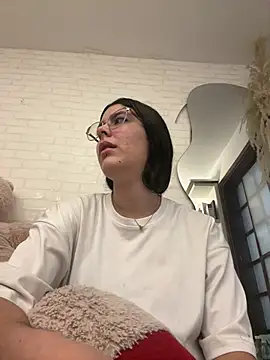 Snapshot of _Niah_ chatting on January 30, 8:10 pm Niah online show from January 30, 8:10 pm