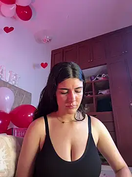 Snapshot of _Niah_ chatting on February 14, 9:53 pm Niah online show from February 14, 9:53 pm