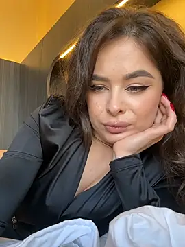 MistressMilana online show from January 13, 1:05 pm