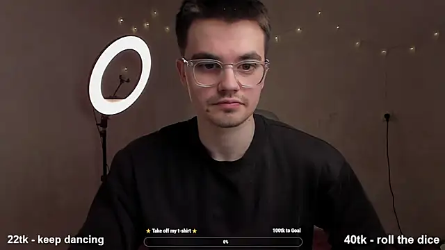 Snapshot of jame_flow chatting on February 28, 3:59 am jame flow online show from February 28, 3:59 am