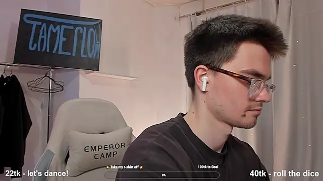 Snapshot of jame_flow chatting on March 22, 11:31 pm jame flow online show from March 22, 11:31 pm