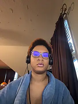 Snapshot of nickytheehawtie chatting on March 2, 12:34 pm nickytheehawtie online show from March 2, 12:34 pm