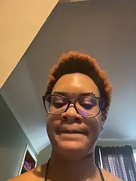 Snapshot of nickytheehawtie chatting on March 6, 2:46 pm nickytheehawtie online show from March 6, 2:46 pm