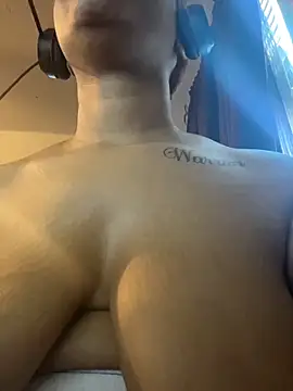 Snapshot of nickytheehawtie chatting on March 12, 5:08 pm nickytheehawtie online show from March 12, 5:08 pm