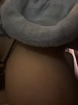 Snapshot of nickytheehawtie chatting on April 13, 2:44 pm nickytheehawtie online show from April 13, 2:44 pm