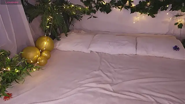 Elfa Mirielle online show from October 15, 6:57 am