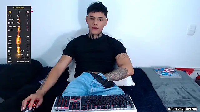 Snapshot of danilohot_19 chatting on June 24, 9:47 pm danilohot 19 online show from June 24, 9:47 pm