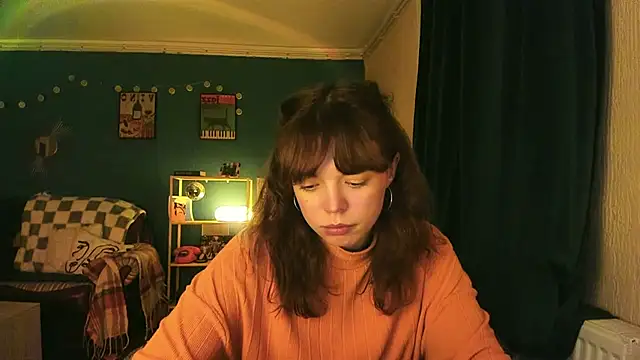 ClancyMorissey online show from November 14, 8:51 pm