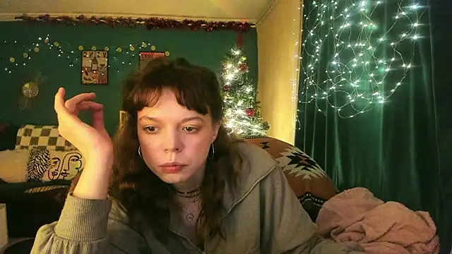 ClancyMorissey online show from December 21, 5:42 pm